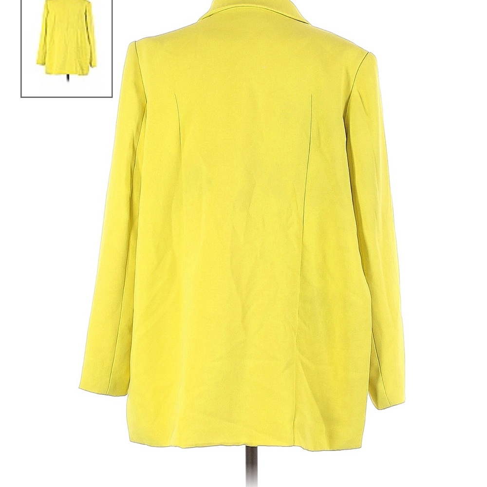 🌟 Elliatt Blazer - Picture 2 of 8